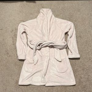 VICTORIA’S SECRET Size XS/S Baby Pink Robe with Belt